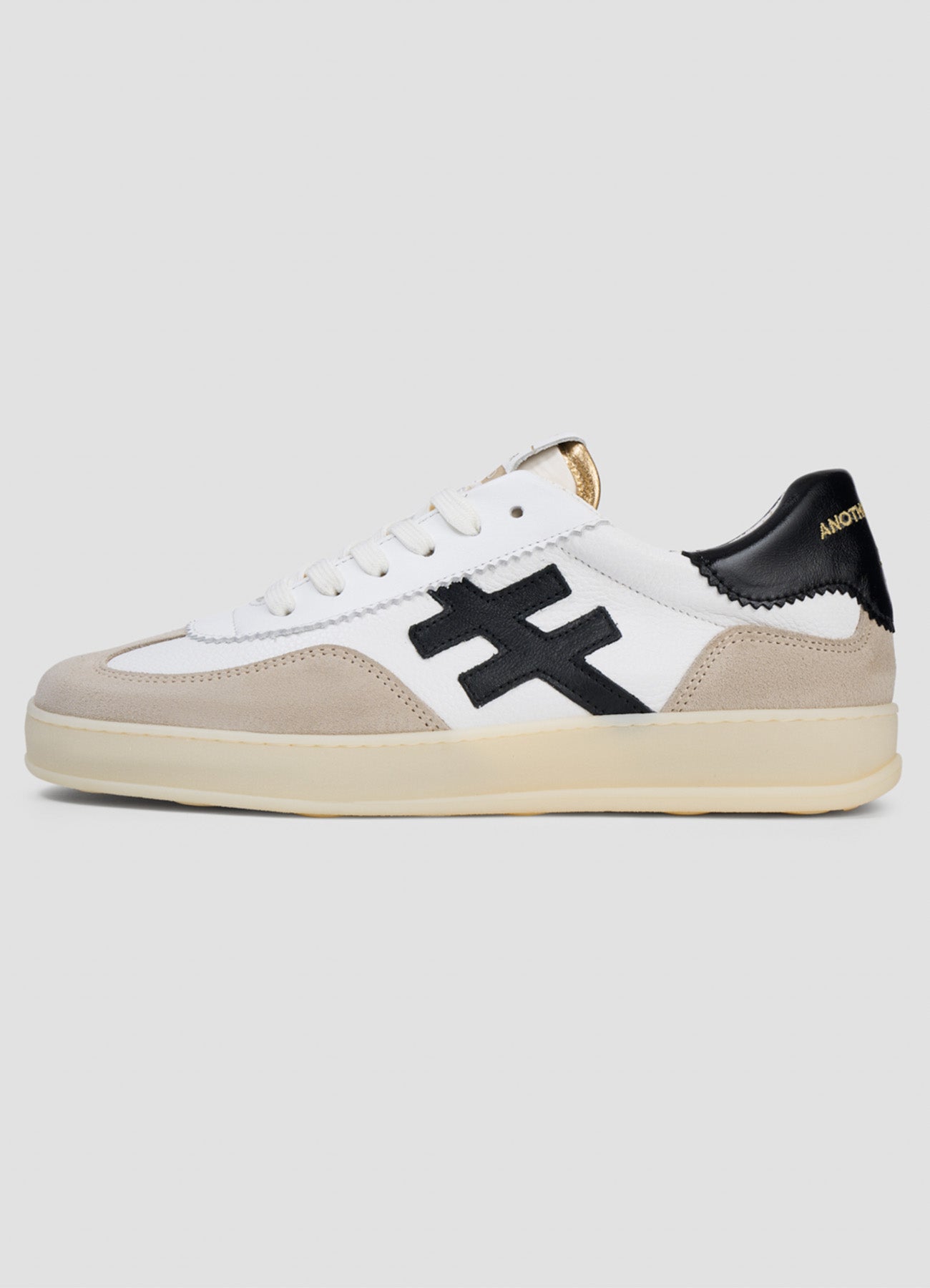 Iconic 2 31-00 : Bufalo Blan