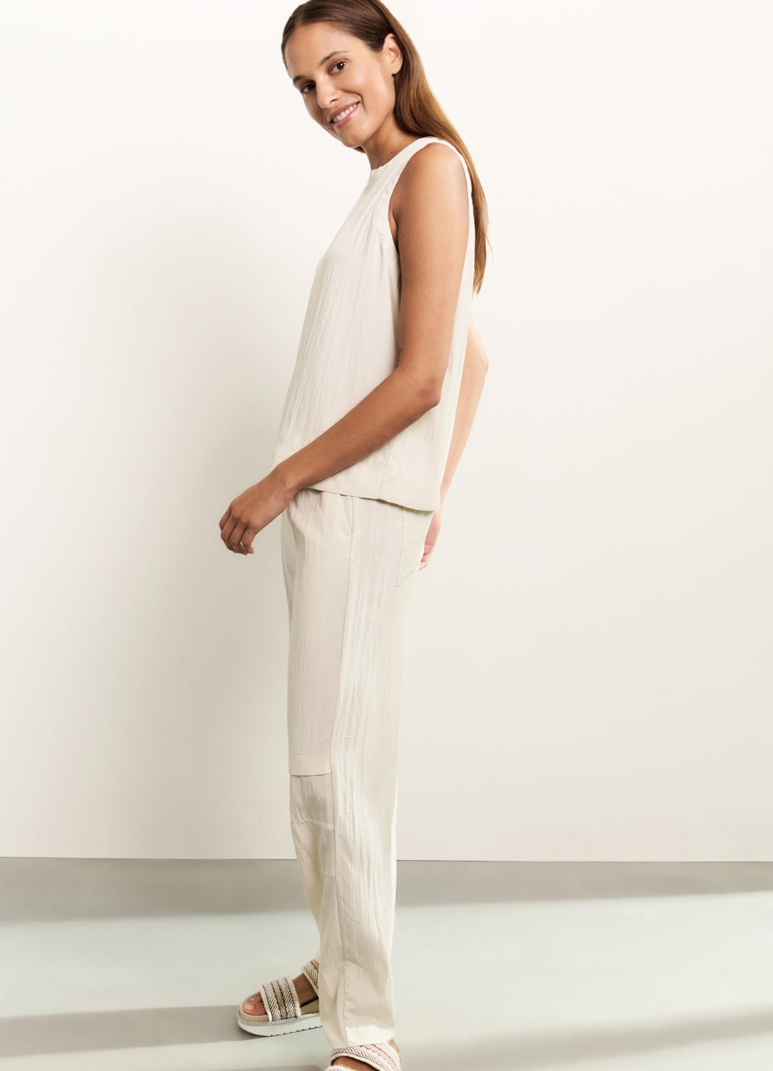 Woven Loose Fit Trousers With Seam Details : Rainy Day Beige 35304