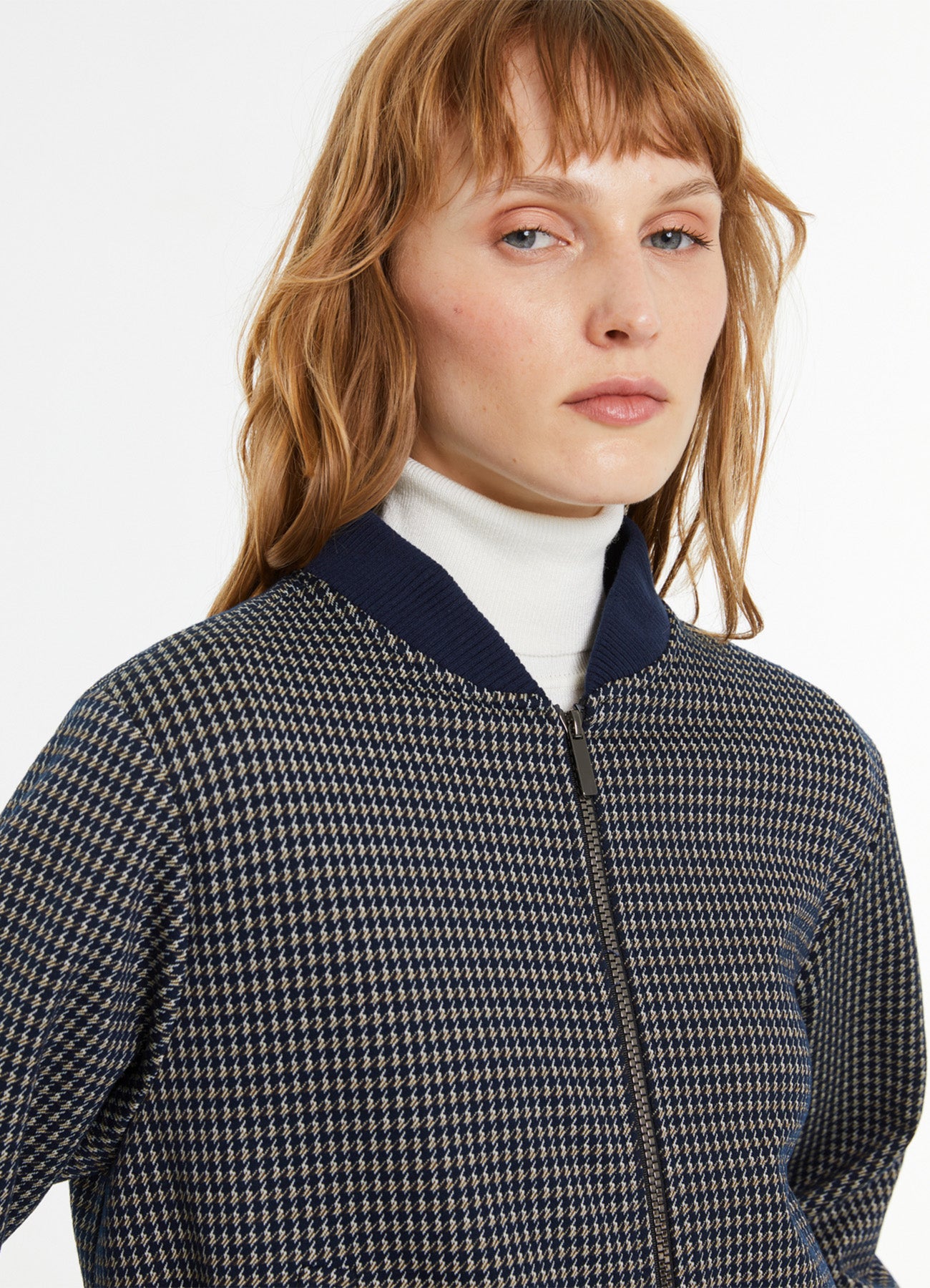 Jacket : Navy Blue-95