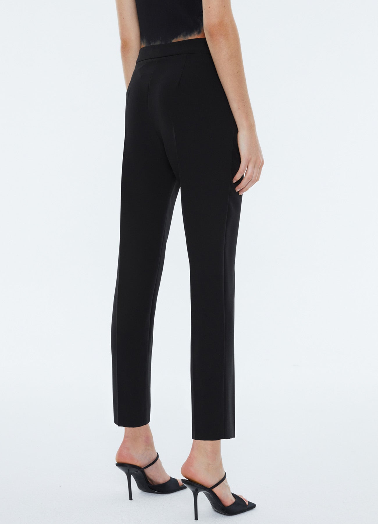 Pant : Black-102