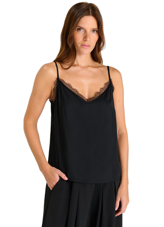 Top : Black