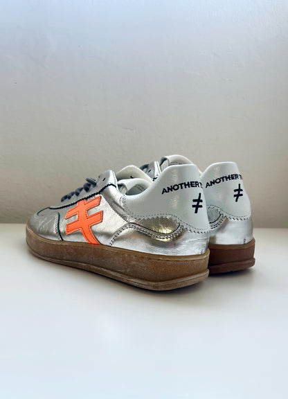 Retro 26-41 : Alba Plata