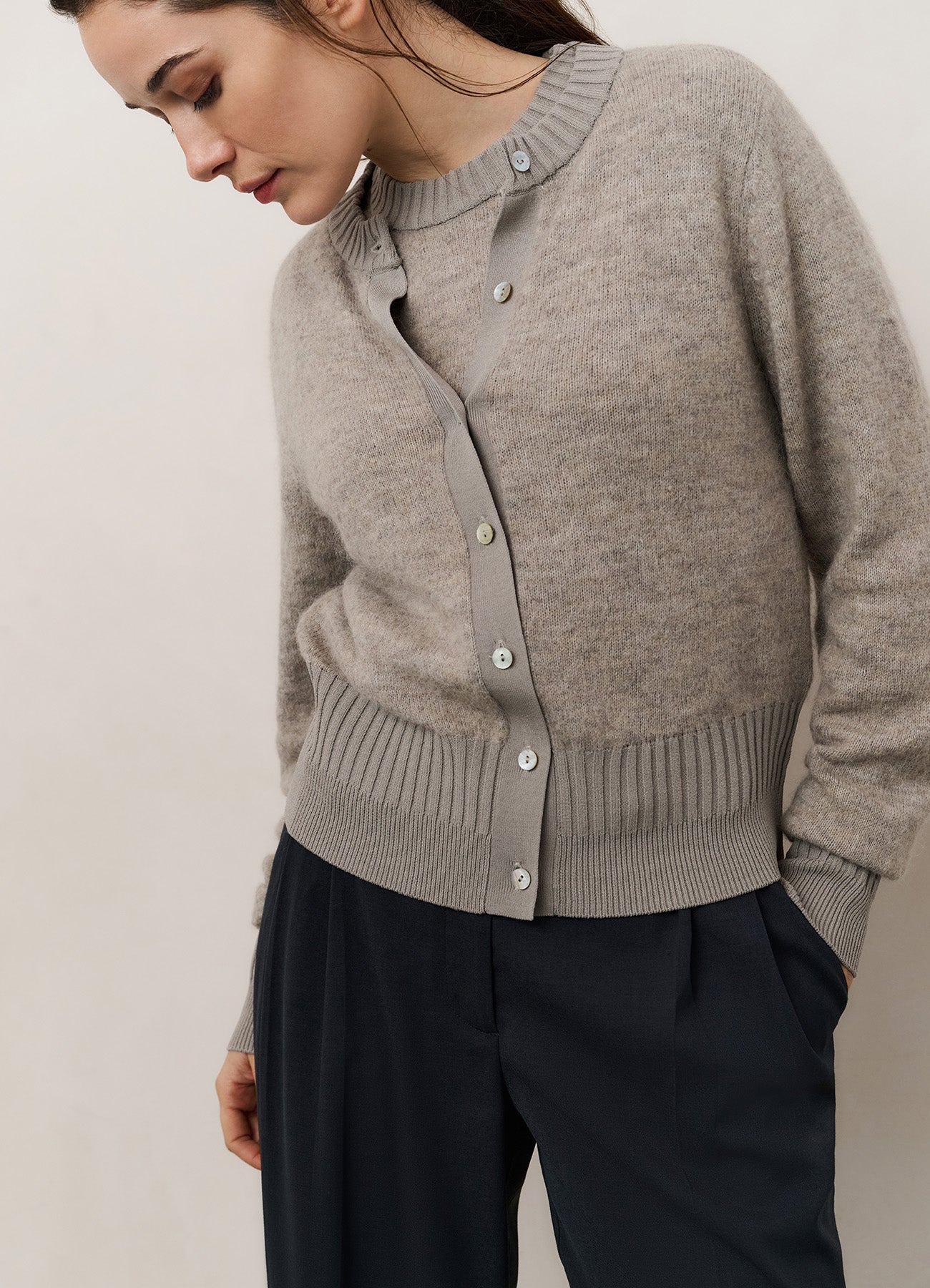Cardigan With Rib Detail : Brownish Grey 99018