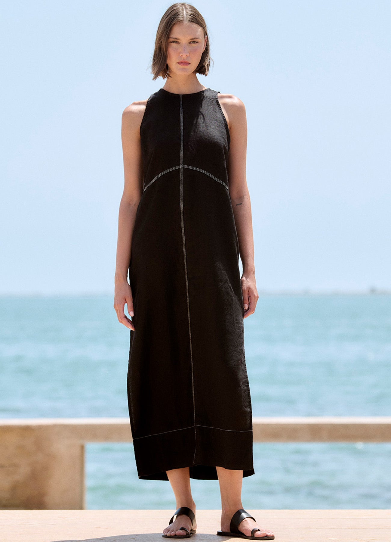 Dress : 1345-Black