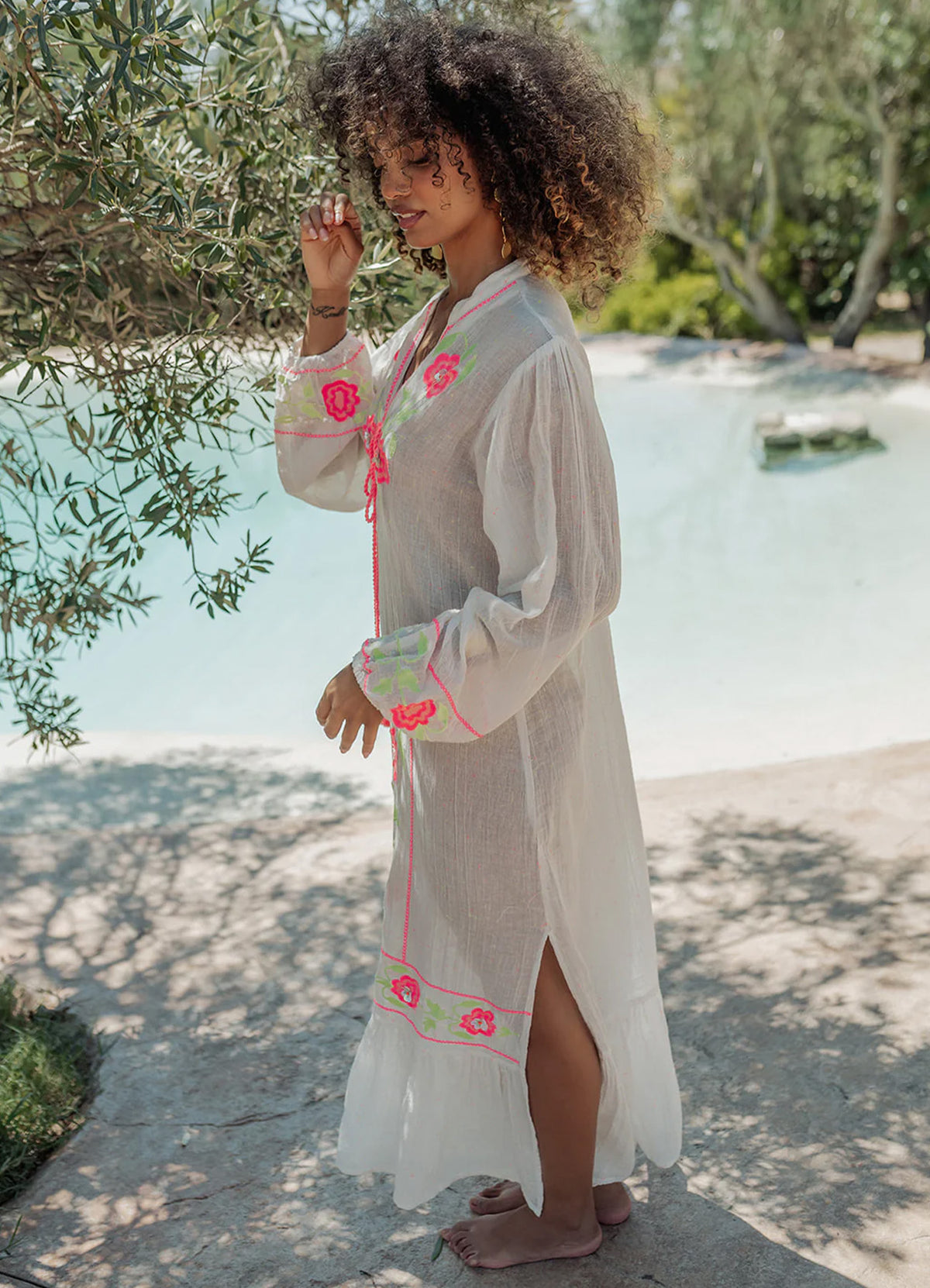 Embroidered Long Kaftan : White
