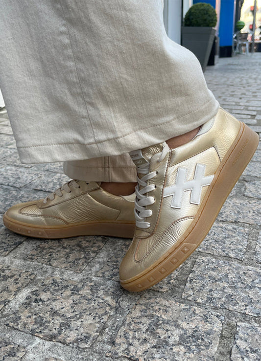 Retro 26-43 : Alba Platino