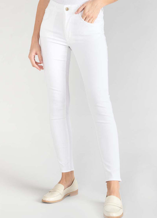Pants : White