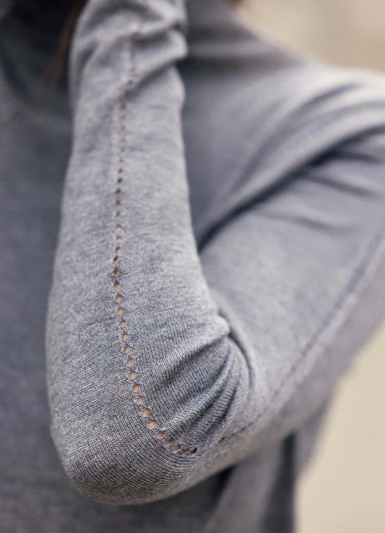 Pull : 01-Gris