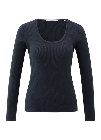 Fitted Round Neck Rib Stitch Sweater : Collegiate Blue 00001