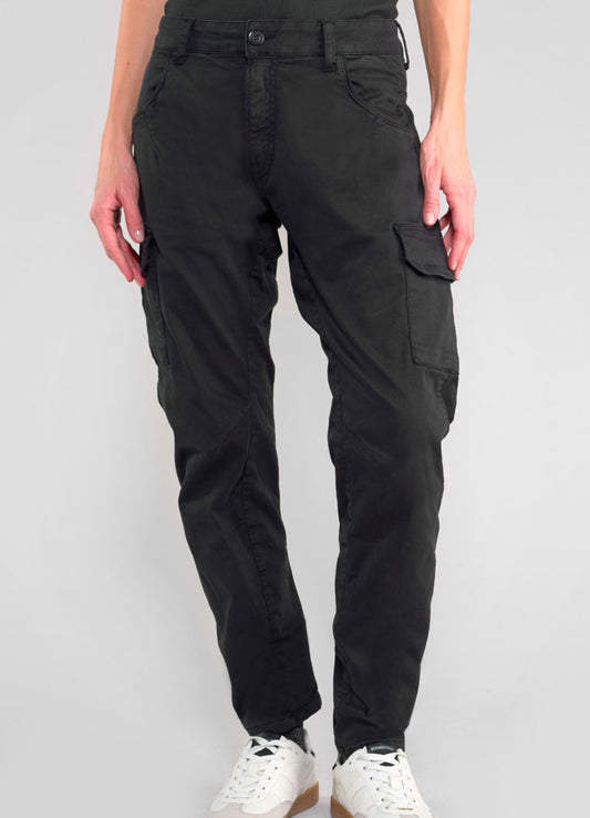 Pants : Black