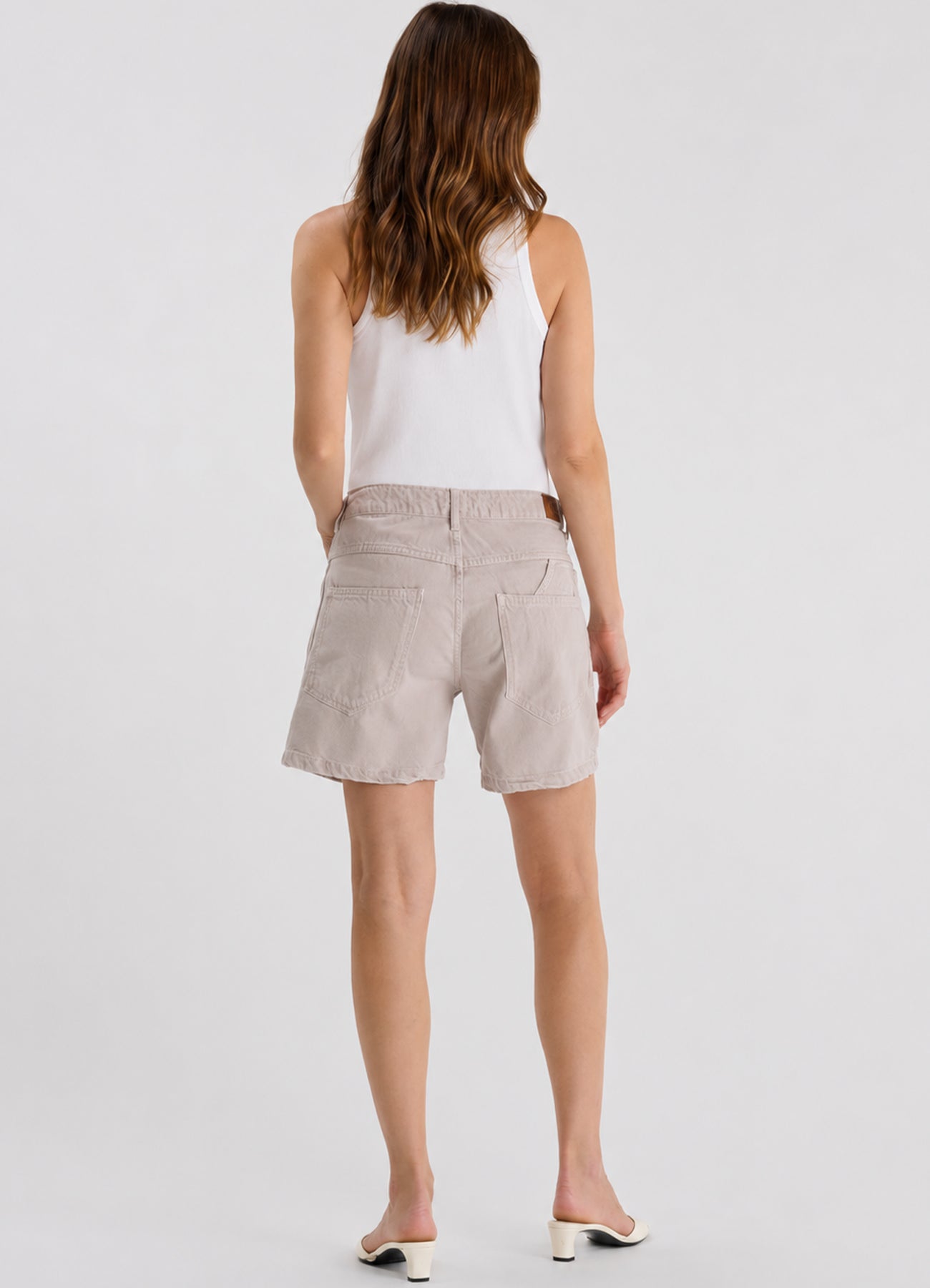 Short : Cobblestone
