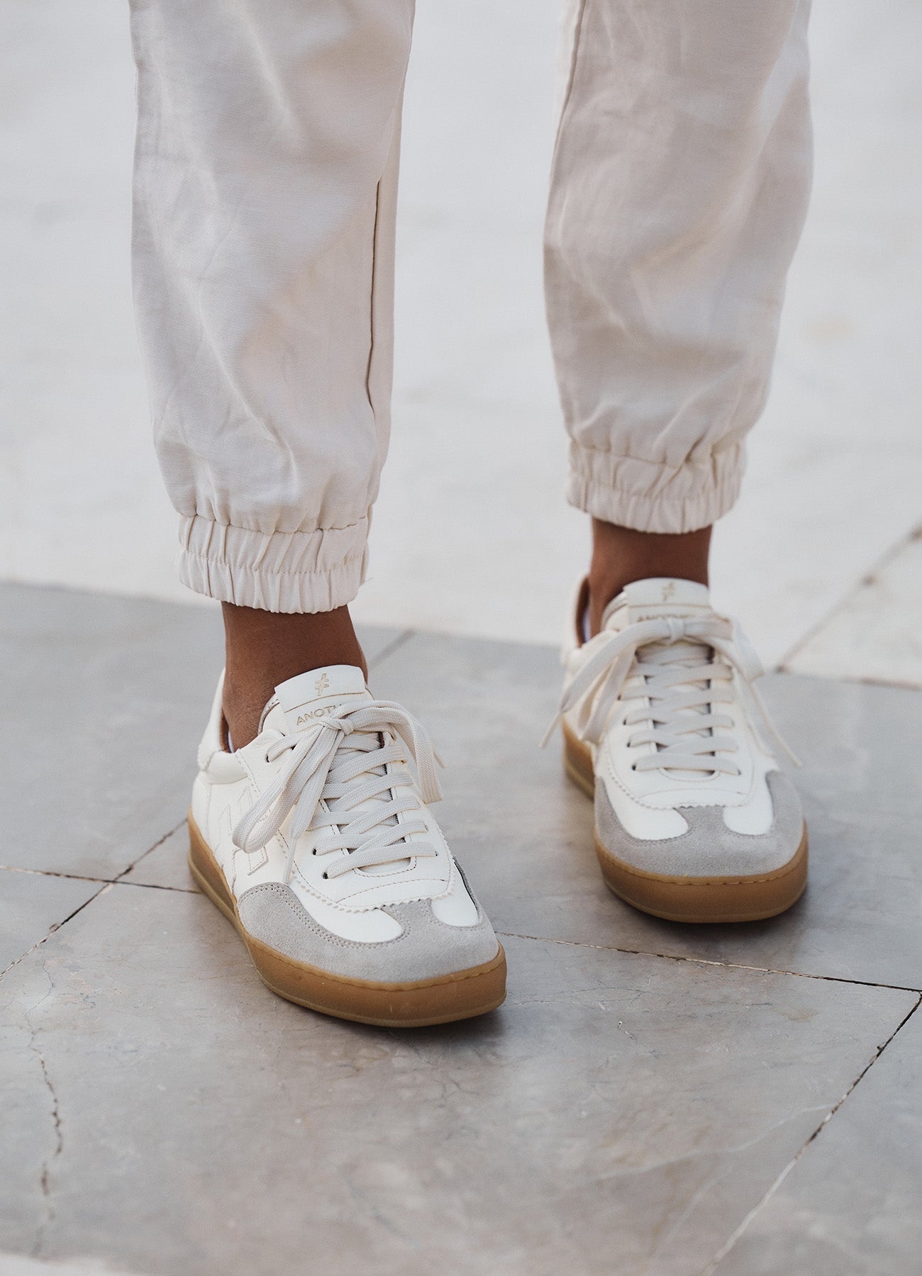 Iconic 2 64-53 : Chiffon Off