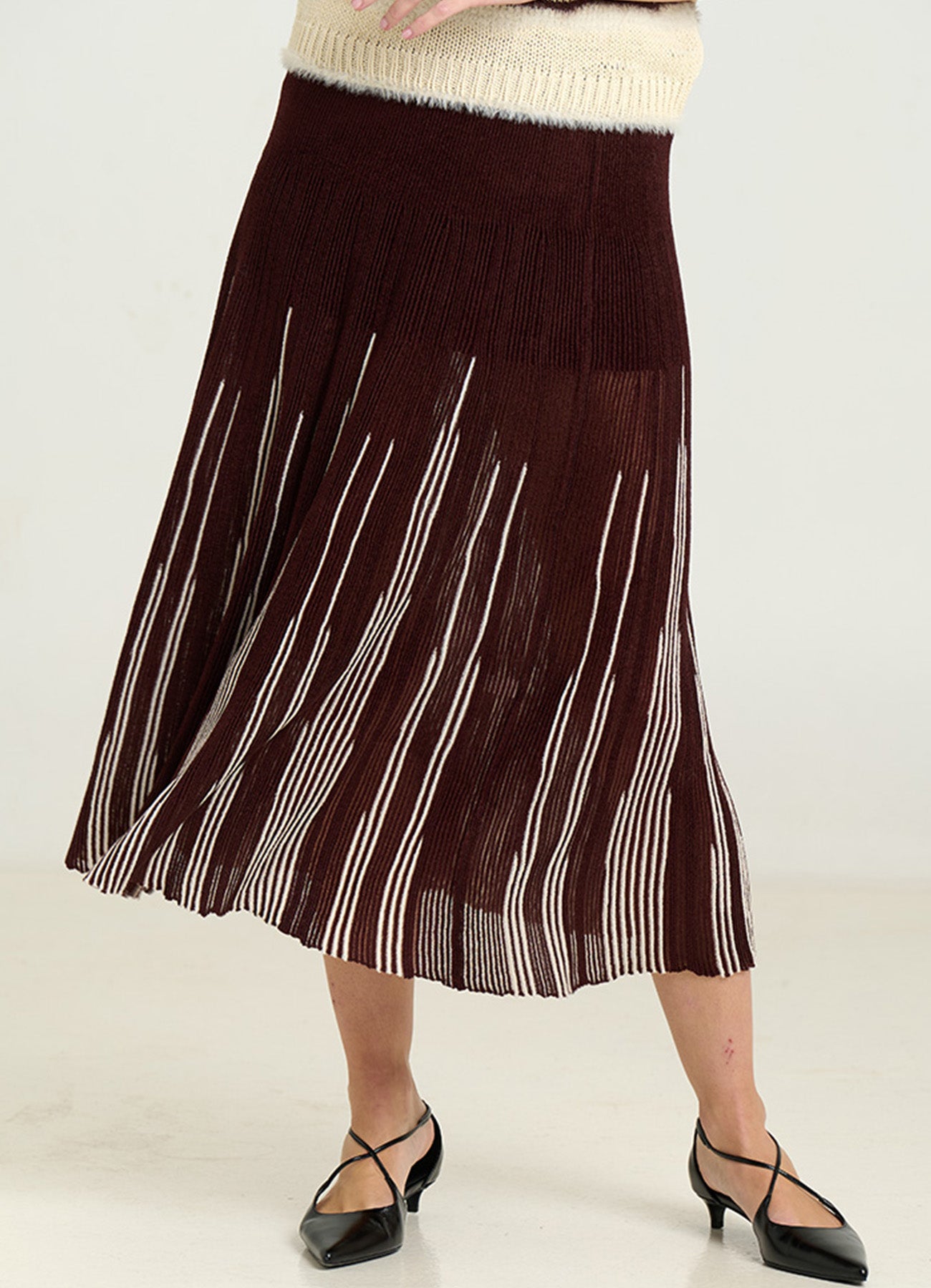 Skirt : 0000-Red Cocoa