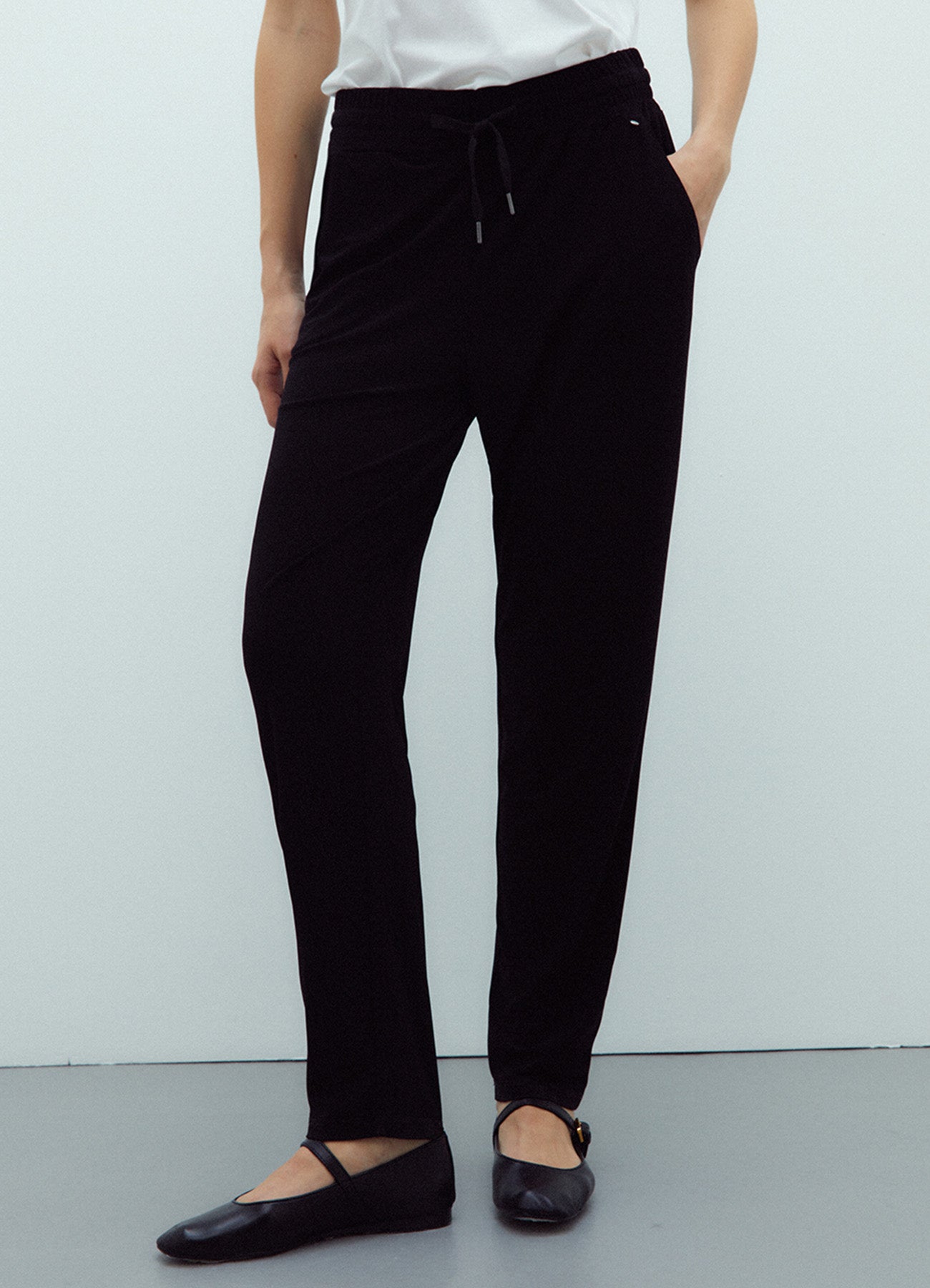 Trouser : Black-104