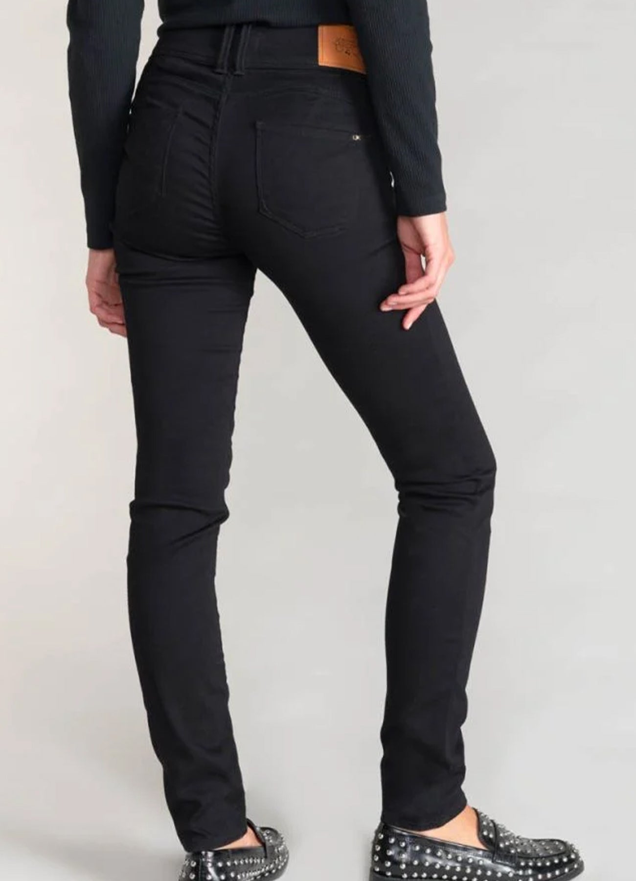 Pants : Black